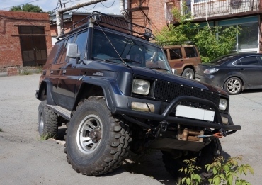 В автомобиле установлены принудительные блокировки с пневматическим принципом включения ARB.